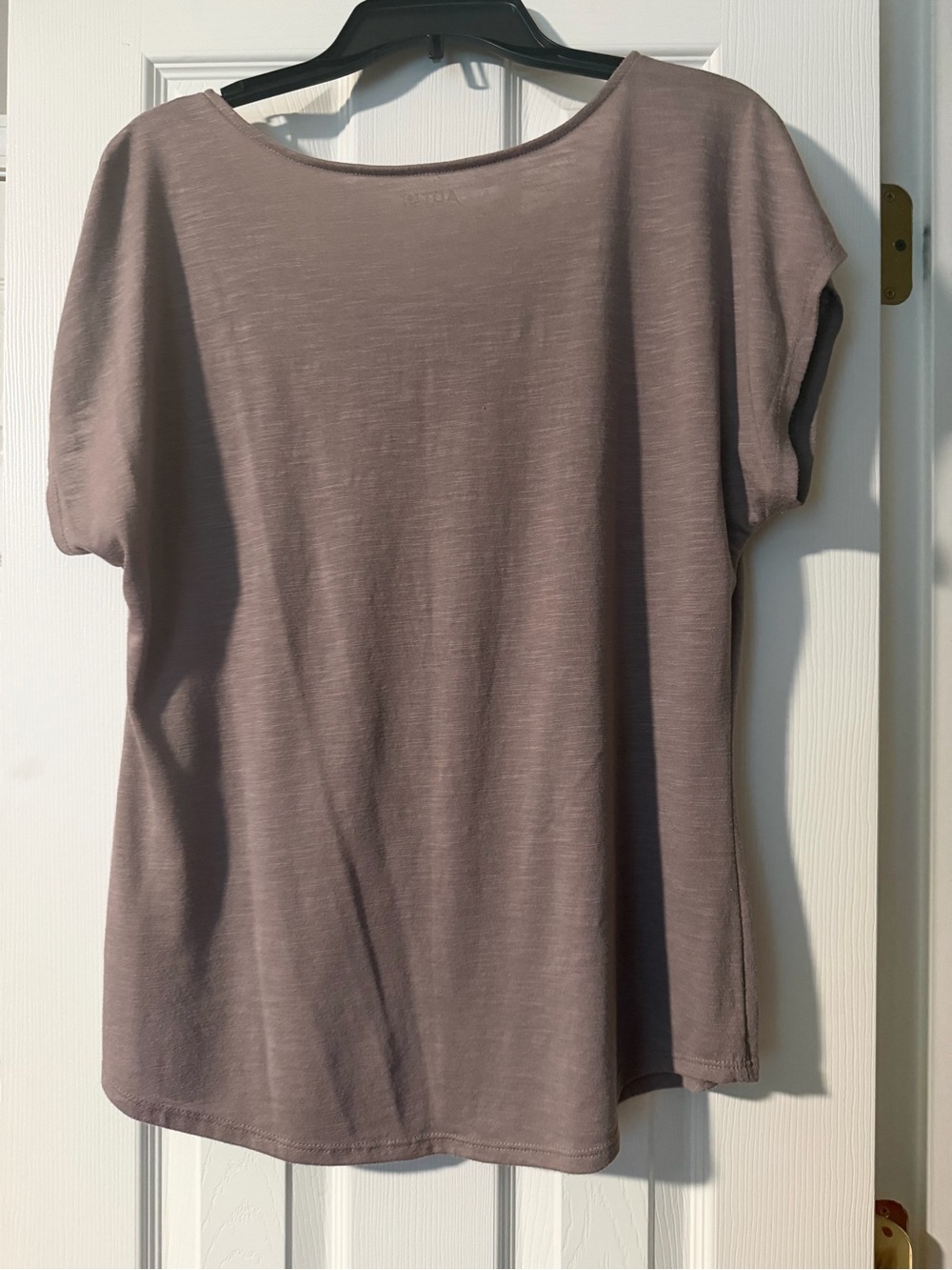 Apt. 9 Olive green- Taupe Short Sleeve Top with Black Leopard Print - Picture 2 of 5